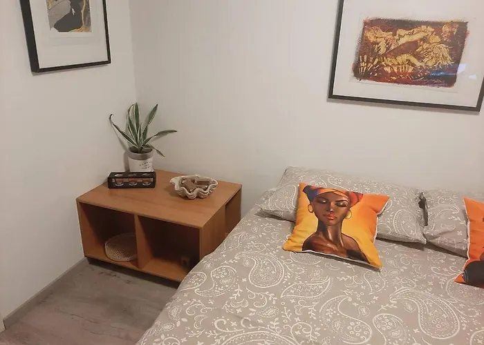 Sunny Attic Апартаменты