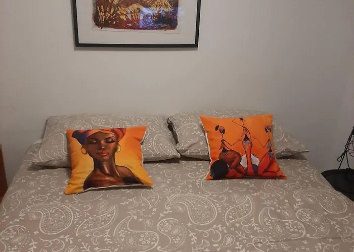 Sunny Attic 公寓 *