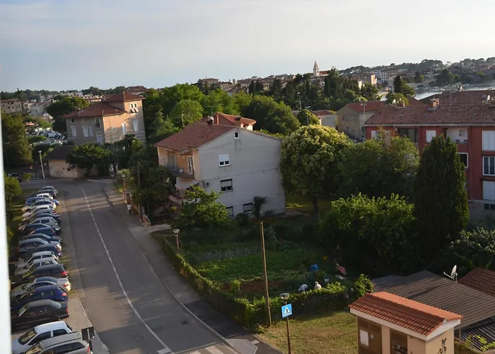 Apartamento Sunny Attic