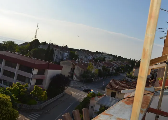 Sunny Attic Daire Poreč